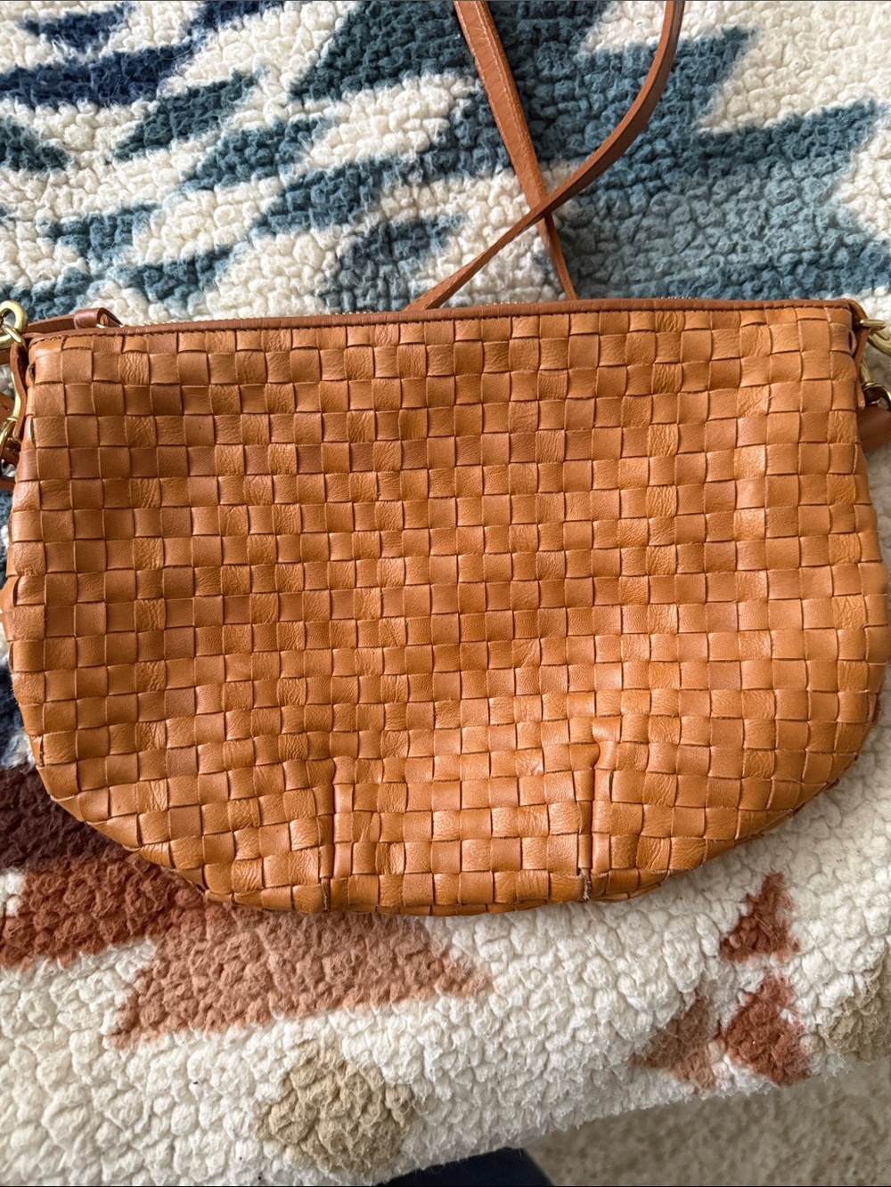 Clare V. Petite Moyen Crossbody Bag in Tan - Picture 2 of 8